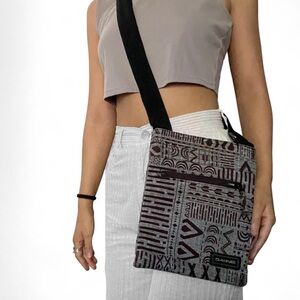 Dakine Black and Gray Patterned Crossbody Bag